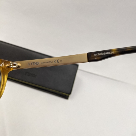 Fendi Optical frames #528 - Picture 3 of 11